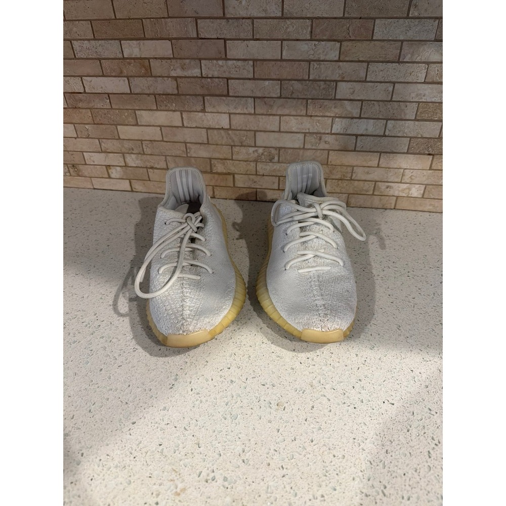 Adidas Yeezy Boost 350 V2 Cream White Triple‎ White Size 6